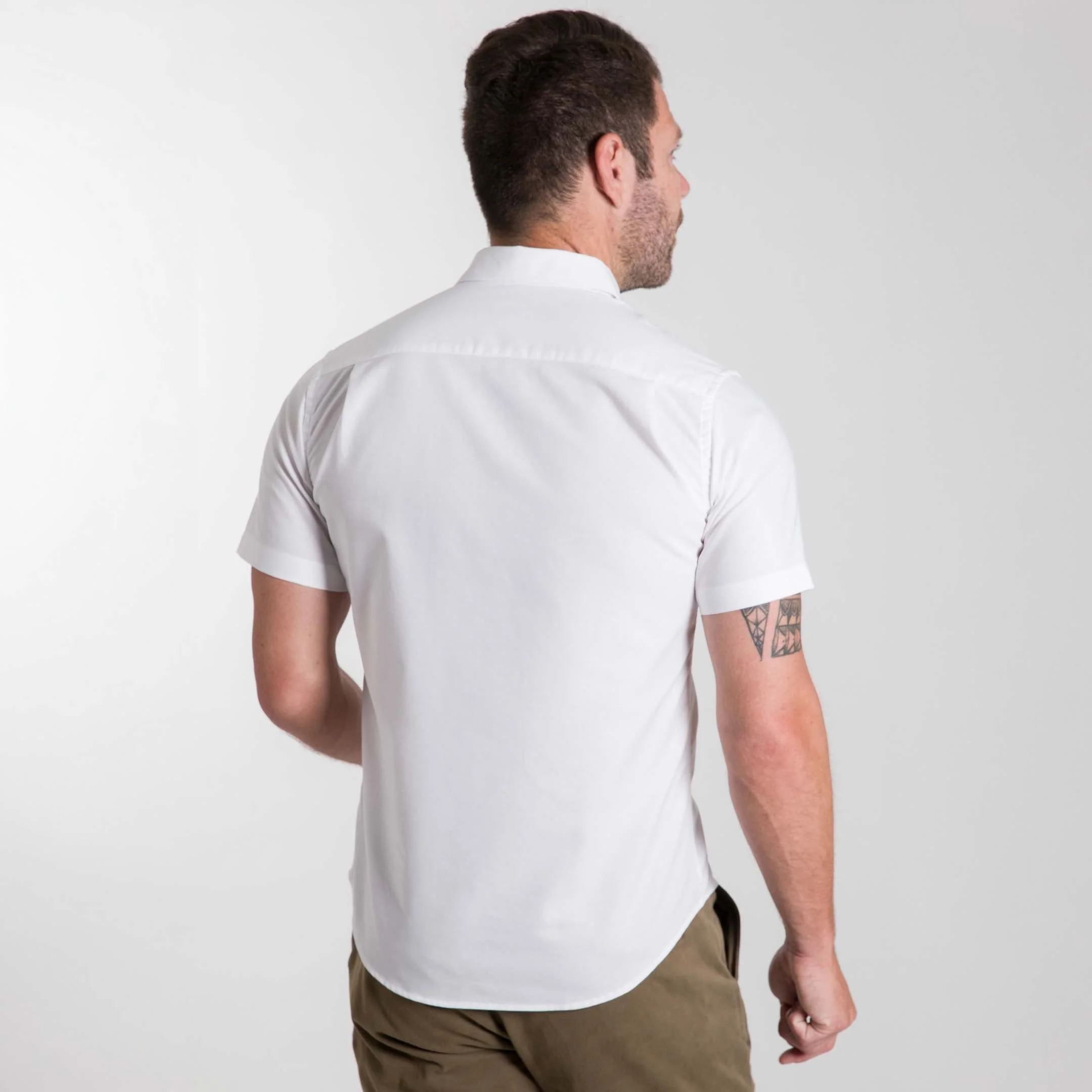 White Oxford Wrinkle Free Short Sleeve Shirt - Image 3